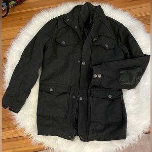 Boy’s winter jacket. Size 18-20.